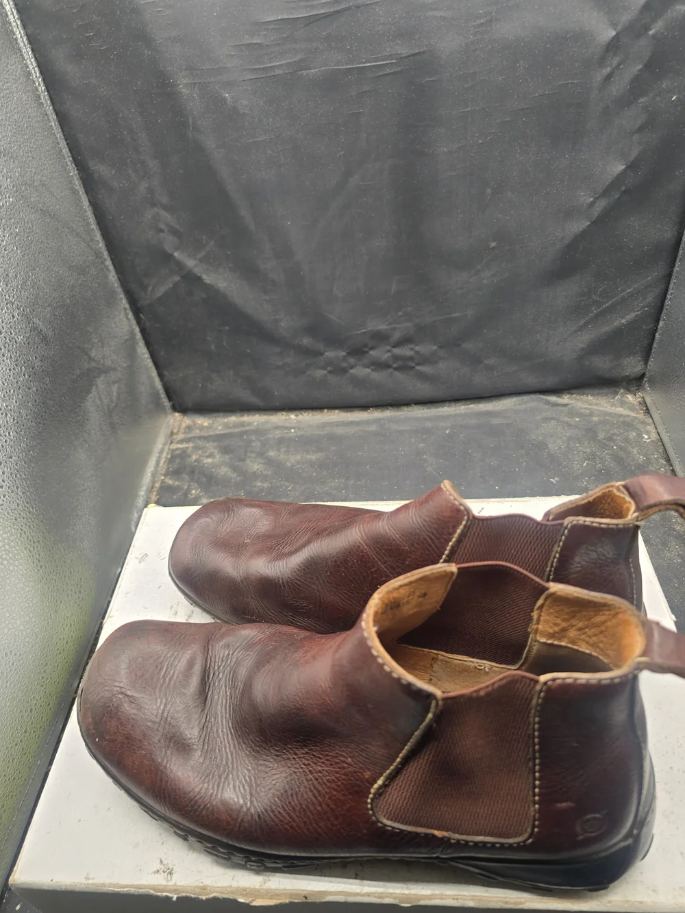 Born Men's Chukka Boots in Dark Brown Leather